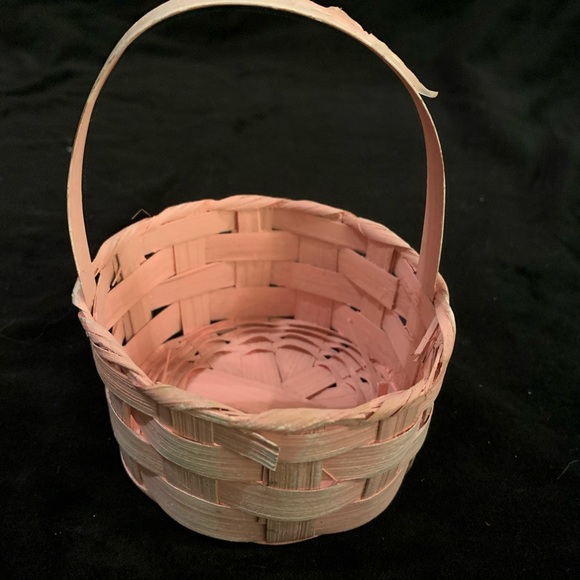 Easter Baskets - Picture 4 of 6